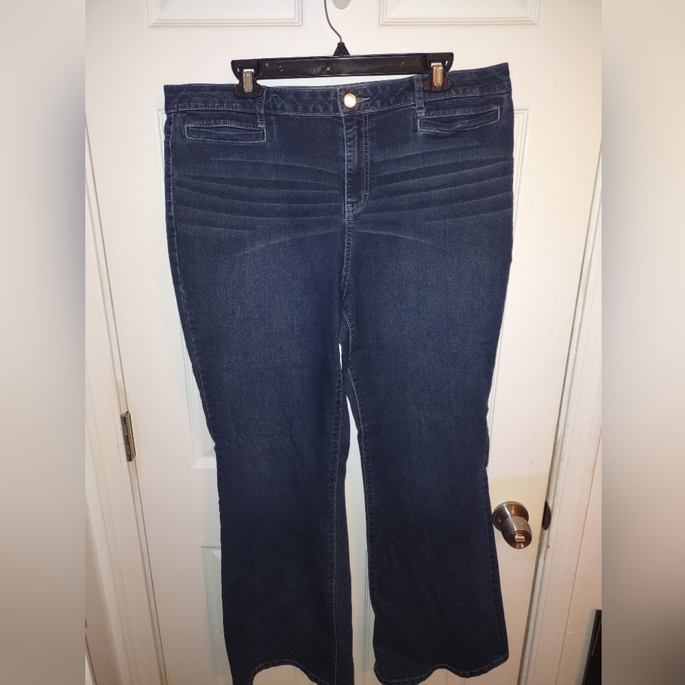 Jennifer Lopez flare jeans size 18w
